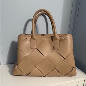 Urban Expressions Tan Woven Shoulder Bag